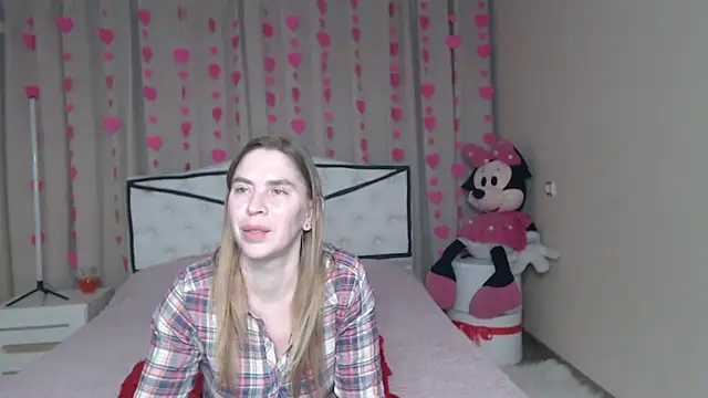 TessaDaybreak webcam