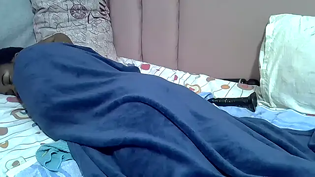 cherrydollx - Cherrydollx's free webcam