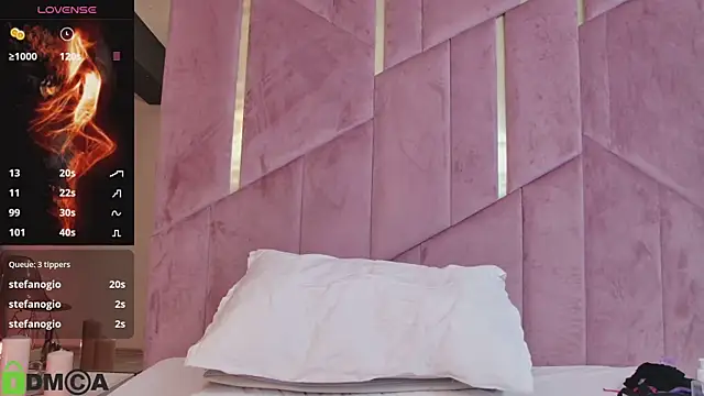 selenadaze - SelenaDaze's free webcam - UK Sex Cams