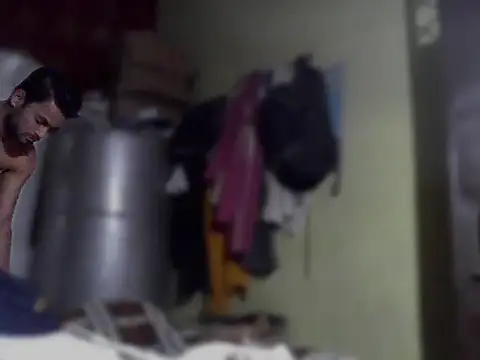 Stubborndesiboy webcam