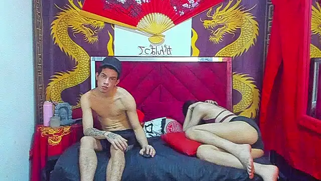 Pride_couple webcam