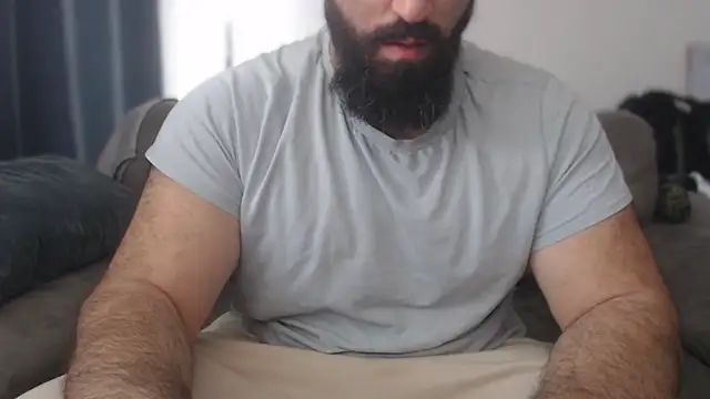 hugemachohandsome webcam