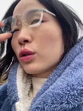 美女Y2Luvk在线直播