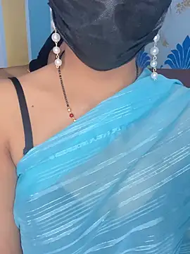 CUTI-NAINA — Puccy show