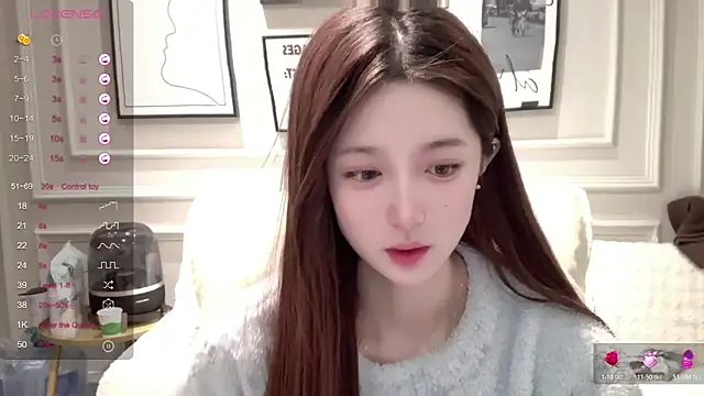 美女UU-1314在线直播