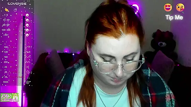 Alicia_love00 webcam