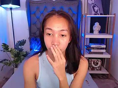 Sweet_kittyxx webcam