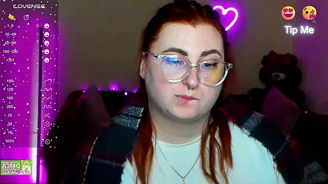 Alicia_love00 webcam