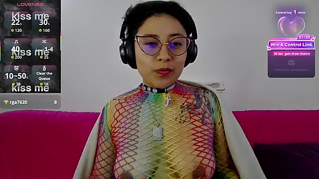 Juliexxxxtasy webcam