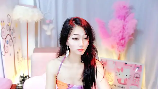 美女adelamiller在线直播