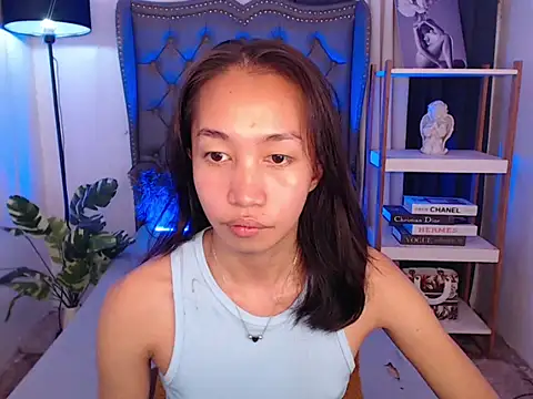 Sweet_kittyxx webcam