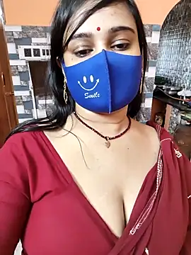 naughty_nataasa (F milf) - Ass show