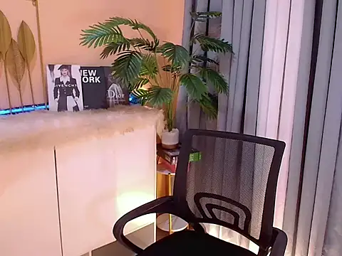 HOTkendraCumXxx webcam