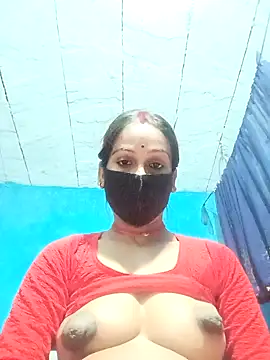 Nandani-758 webcam