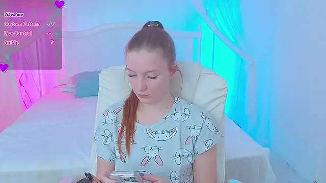 mary_blu - Mary_Blu's free webcam - UK Sex Cams