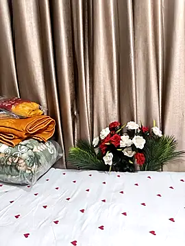 Webcam Model (Shalu_G) is live