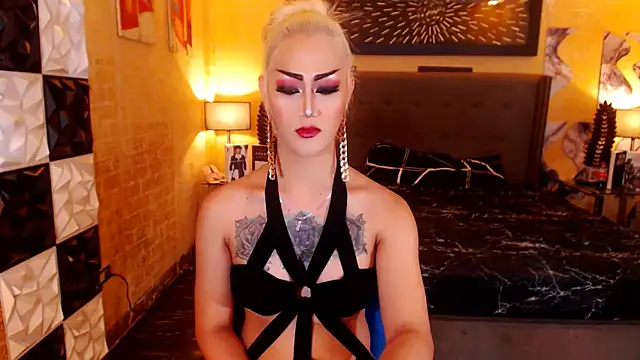 HorseCockDivine webcam