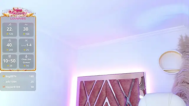 Aurora_Brownn webcam