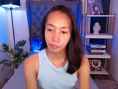 Sweet_kittyxx webcam