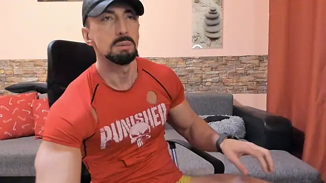 HotHunkTrainer webcam