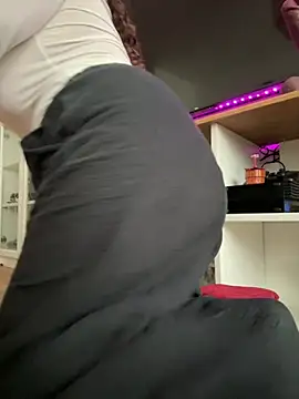 Sweet_sully__ webcam