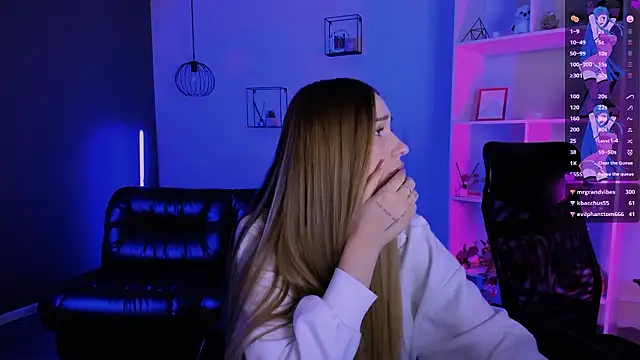 doll_vey - Doll_vey's free webcam