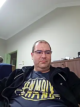 Andrew1900529 webcam