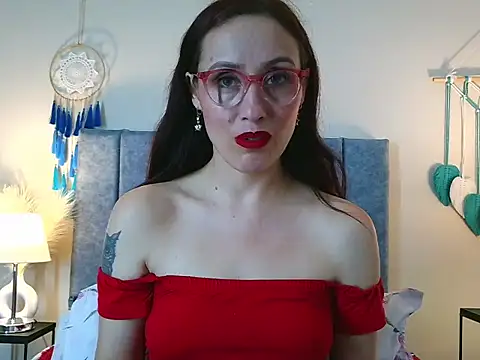 IberianMoonMK from StripChat is Group