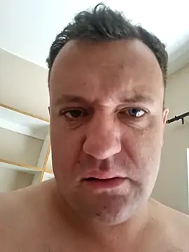 chris99604 - Chris99604's free webcam