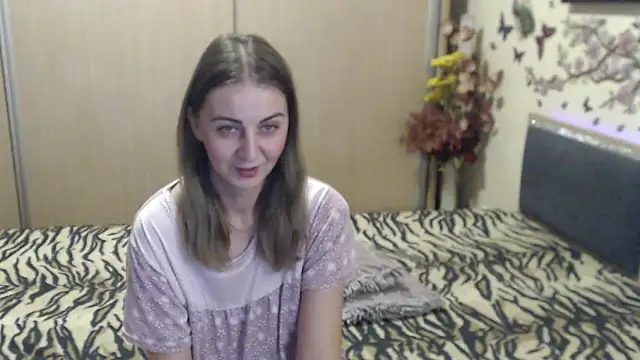 MirabelaSweet webcam