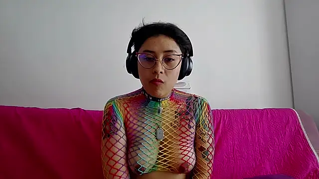 Juliexxxxtasy webcam