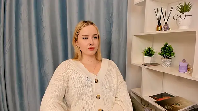 ivettelabore - IvetteLabore's free webcam