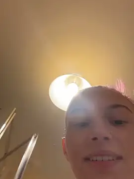 Milssweetx from StripChat is Freechat