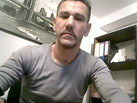 mastercharisma35 webcam