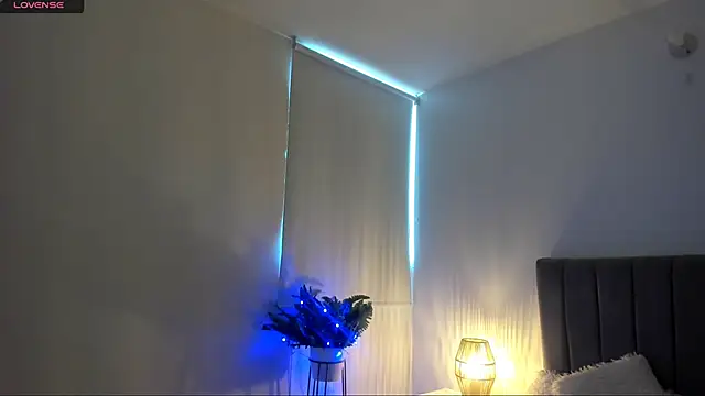 sophie_connors webcam