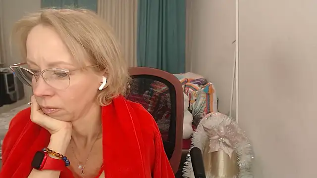 LuxuryNika — Private on StripChat