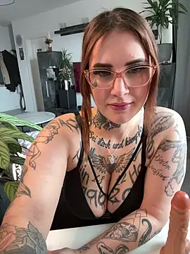 NyxTattoo webcam