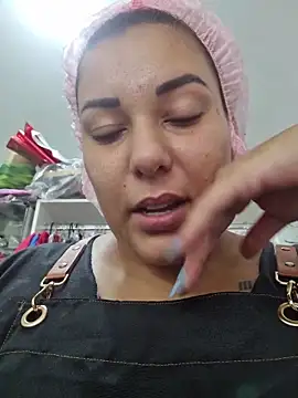 RuivaGiMisteriosa from StripChat is Freechat