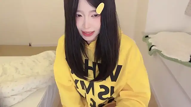 Onefiona from StripChat is Freechat