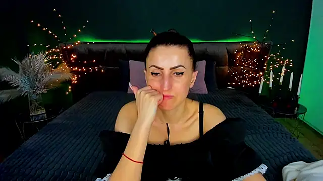 Rebecca_Diamond webcam