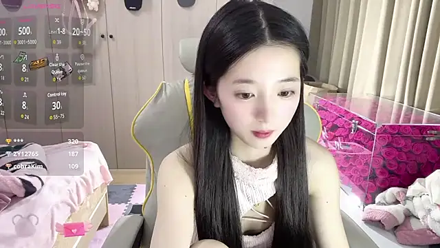 美女OiOi-666在线直播