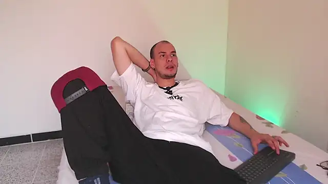 Vlad__night webcam