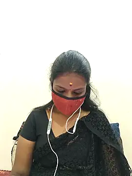 Webcam Model (Tamil_Yalini12)  is live.Free join now!