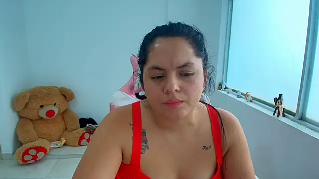 Danna_Saturnitee webcam