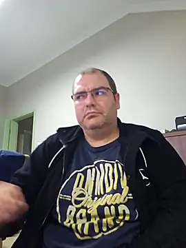 Andrew1900529 webcam