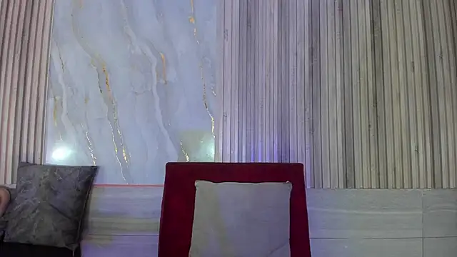 BriannaChelsea webcam