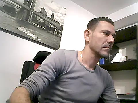 mastercharisma35 webcam