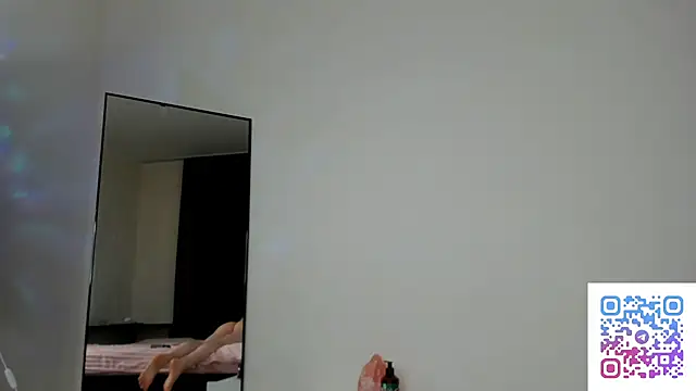 elliemintlover webcam