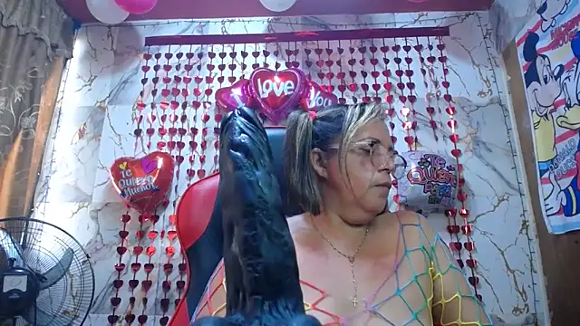 alina_maturehot webcam