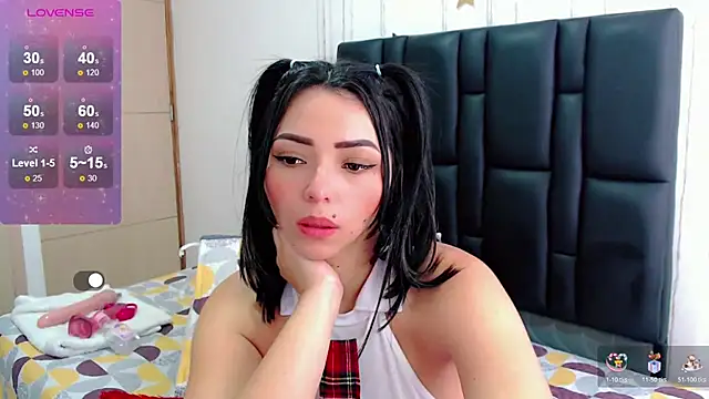 sara_arias00 webcam